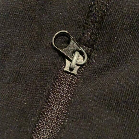 Lululemon black baggy capris - Picture 5 of 9